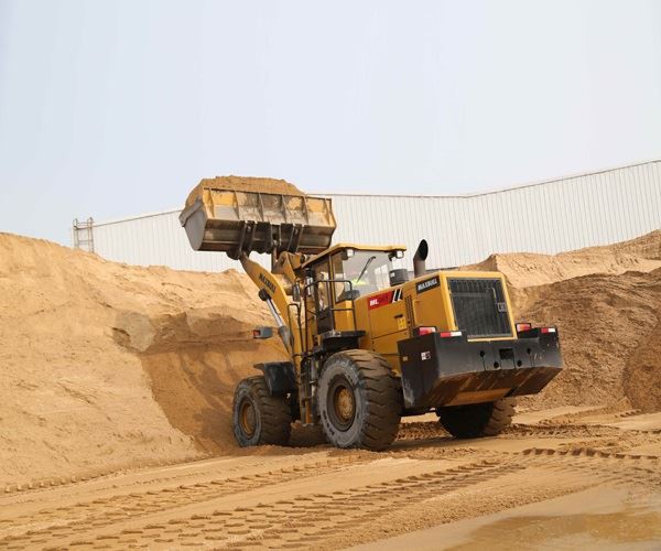 Минен колесен товарач